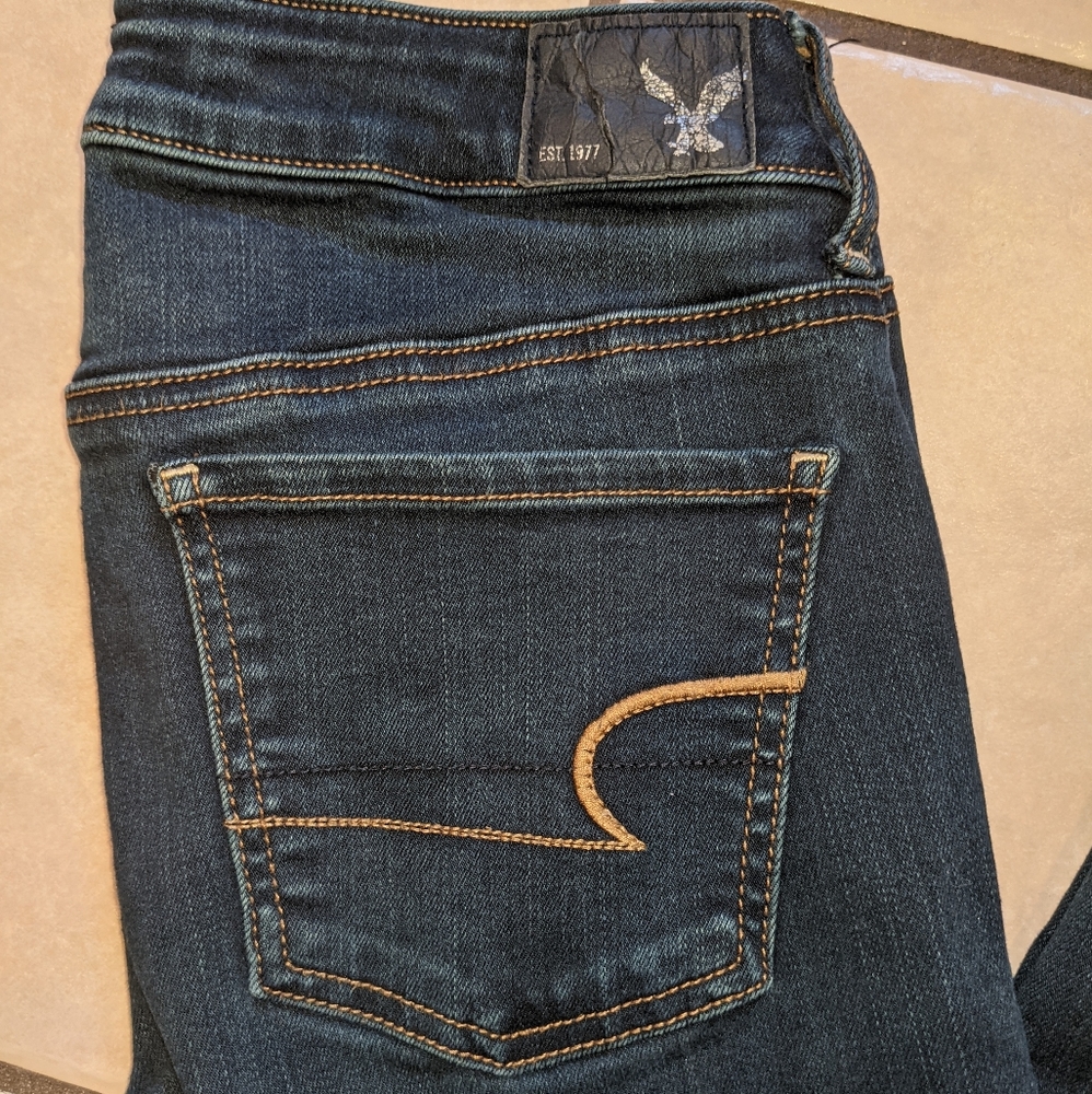 AMERICAN EAGLE Women's Dark Wash Jegging - Picture 2 of 5
